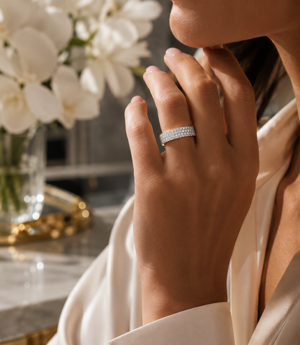 Bague Pavée Prestige – Cristaux Étincelants