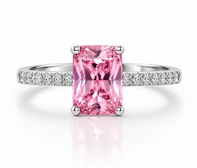 Bague Éclat Rosé – Cristal Taille Émeraude