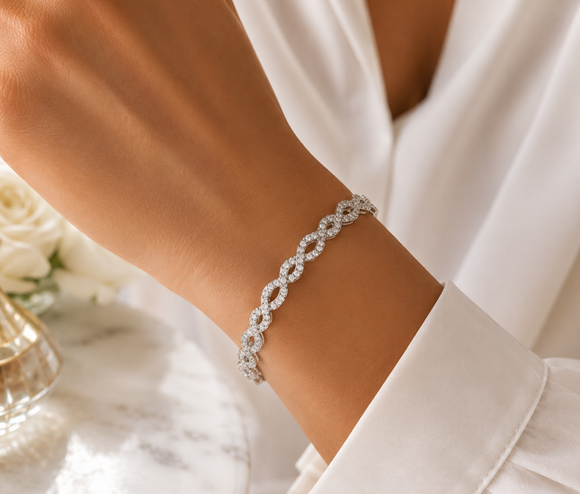 Bracelet Infini Pavé – Cristaux Étincelants