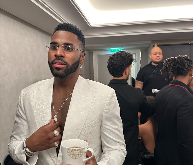 Pendentif 'IMAMIAH' worn by JASON DERULO