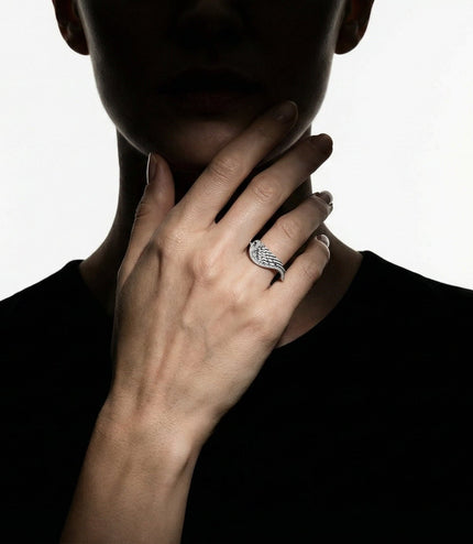 Bague “Aile Solitaire”