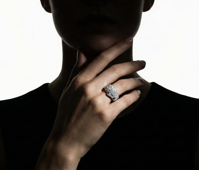 Bague “Poing Impérial”