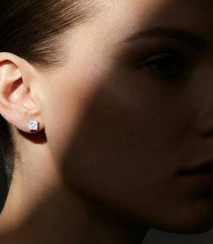 Boucles d’oreilles “Carré Lumière”